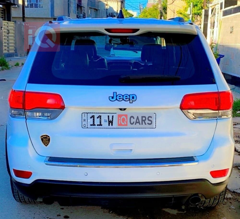 جیپ گراند شیرۆکی